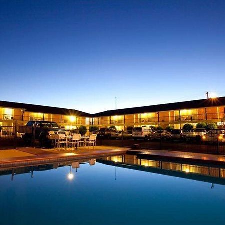 Golden West Motor Inn Dubbo Eksteriør billede